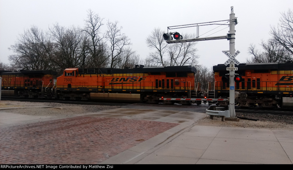 BNSF 7500